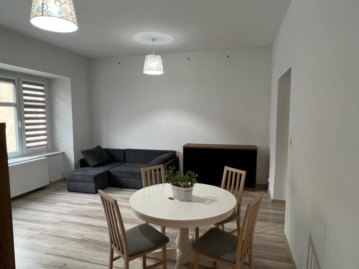 Ferienwohnung Apartament 3 Pokojowy Z Parkingiem Zabkowice Slaskie Exterior foto
