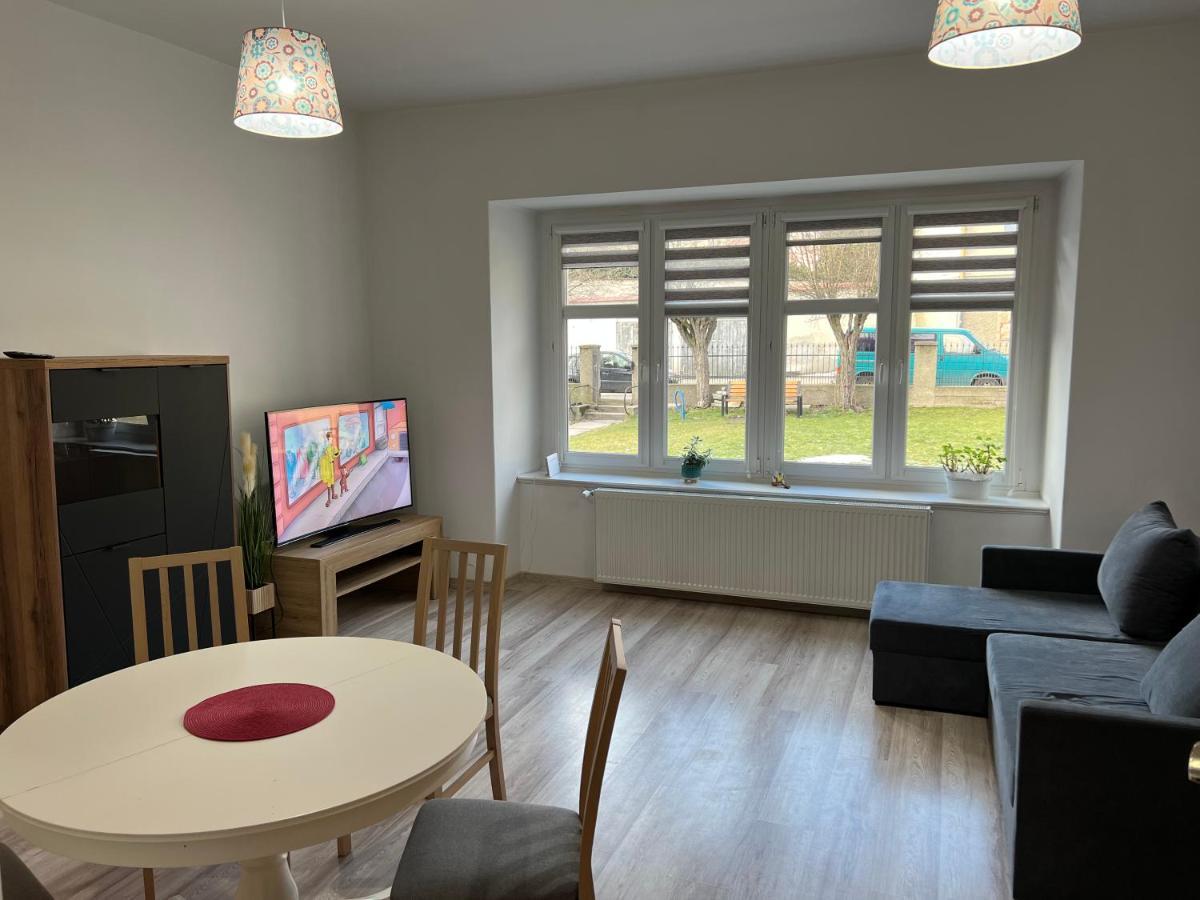 Ferienwohnung Apartament 3 Pokojowy Z Parkingiem Zabkowice Slaskie Exterior foto