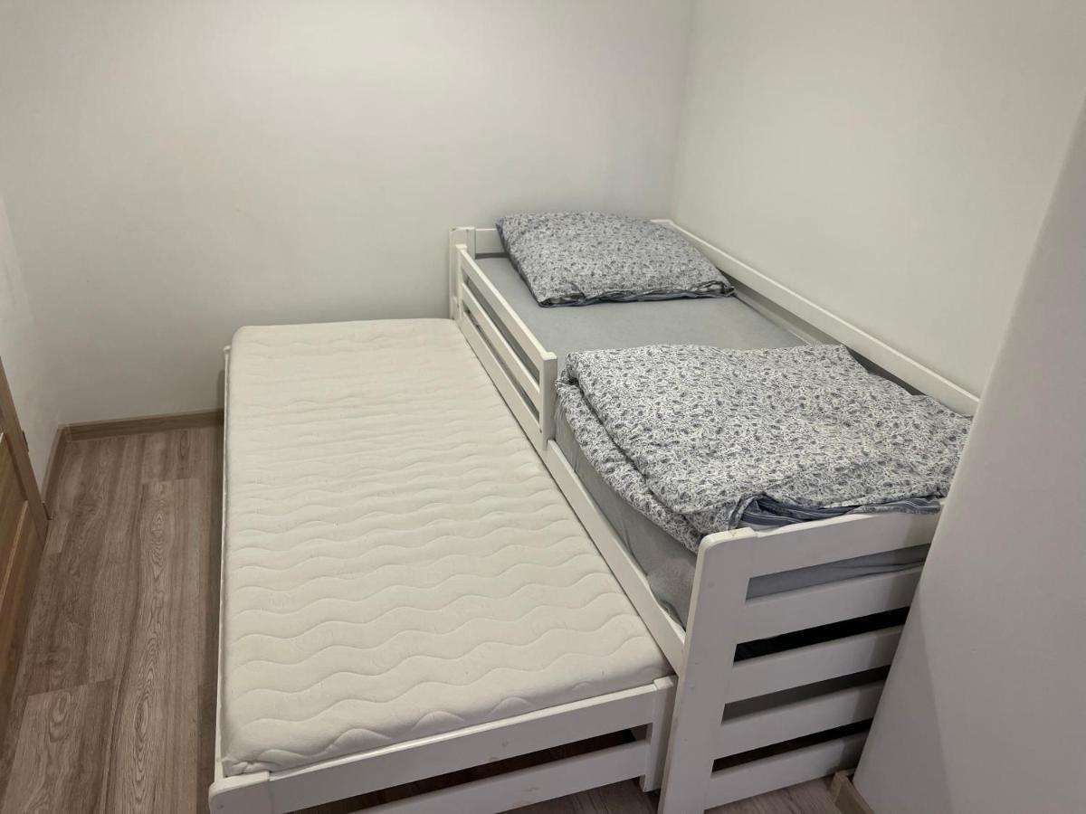 Ferienwohnung Apartament 3 Pokojowy Z Parkingiem Zabkowice Slaskie Exterior foto